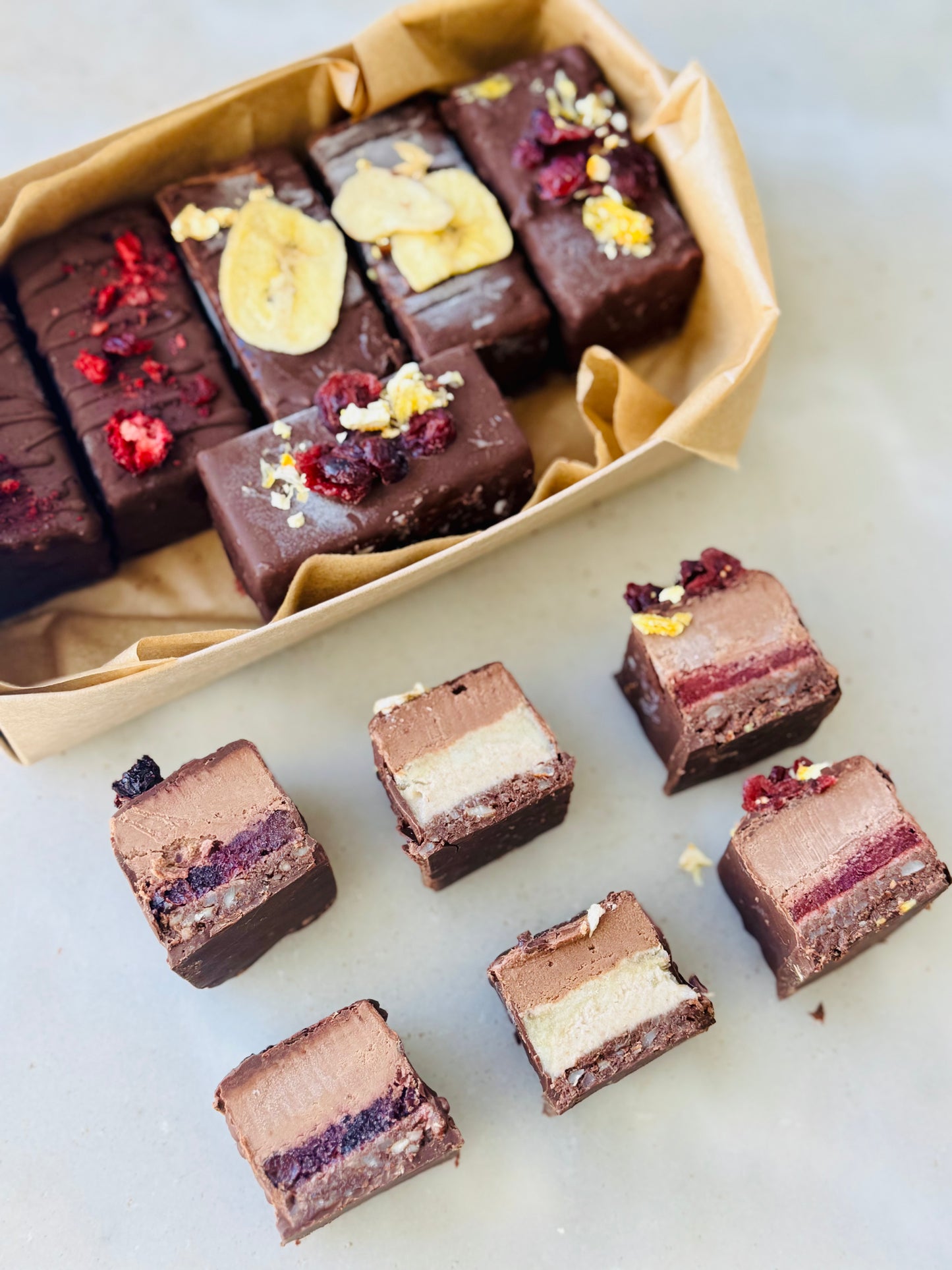 ✨NEW! CANDY BAR COMBO * CHOCOLATE & FRUIT - 6 PACK