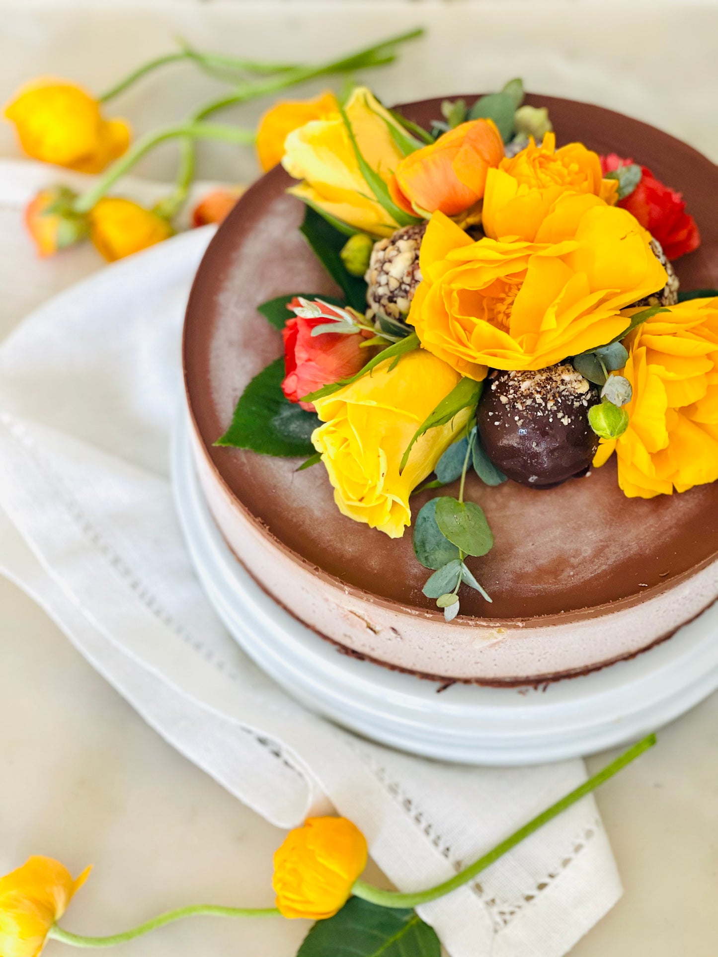 DARK CHOCOLATE & PASSION FRUIT* SEASONAL