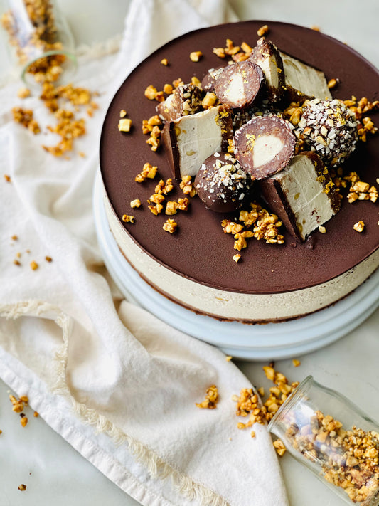 SNICKERS CAKE