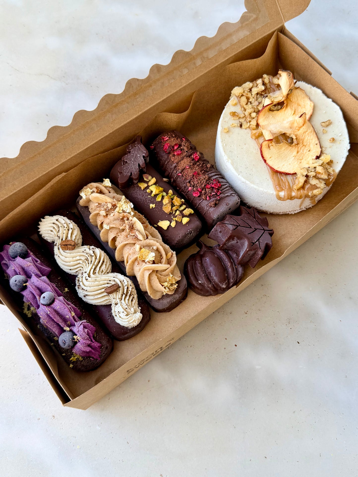 ✨ THE FESTIVE FLAVOR EXPERIENCE BOX