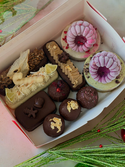 ✨ THE ULTIMATE HOLIDAY ASSORTMENT