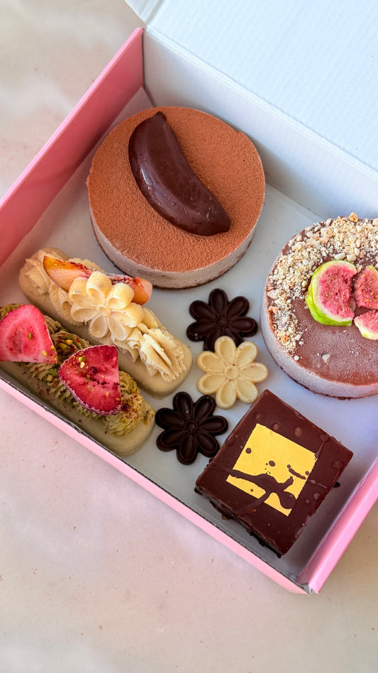 ✨ ULTIMATE CELEBRATION BOX