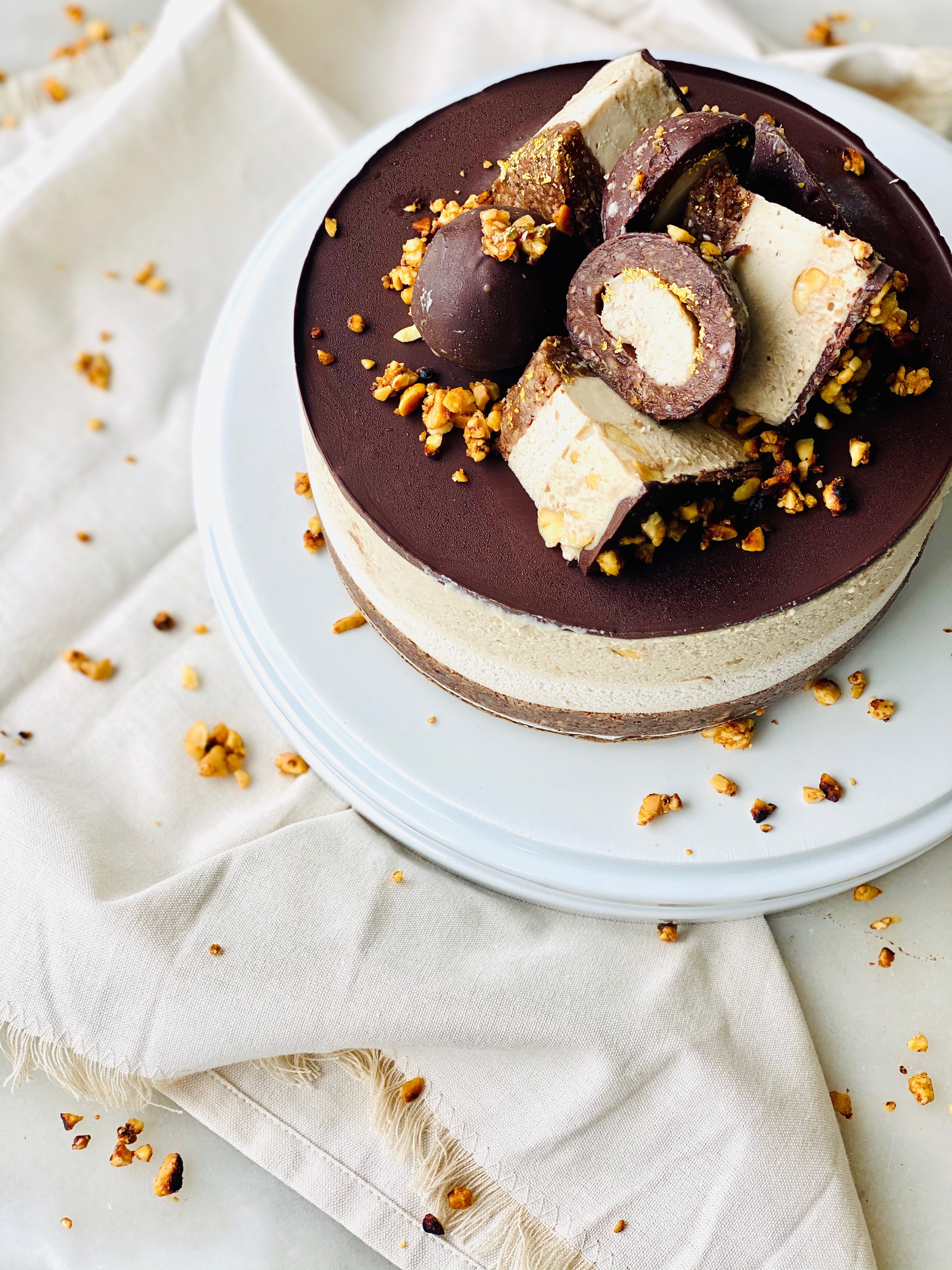 Snickers Inspired Chocolate Cake With Caramel And Marshmallow Cream – Great  For Kids Birthday Party – Desserts Corner
