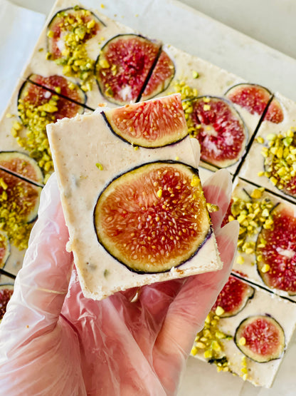 Fresh fig. Caramel cream. Roasted pistachio. *SEASONAL*